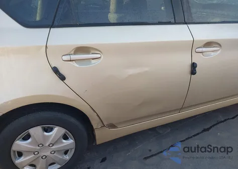 2011 Toyota Prius Two z USA, uszkodzony, nr VIN JTDKN3DU3B1364385